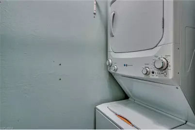 3914 SW 8th Ct #103, Cape Coral, FL 33914 - Photo 31