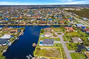 3914 SW 25th Pl, Cape Coral, FL 33914 - Photo 11