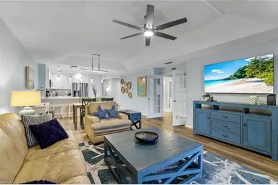 9101 Vanderbilt Dr #1-302, Naples, FL 34108 - Photo 5