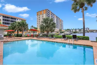 9101 Vanderbilt Dr #1-302, Naples, FL 34108 - Photo 19