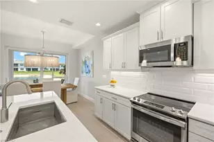 2647 Seychelles Cir, Naples, FL 34112 - Photo 13