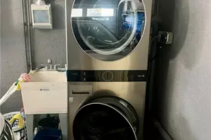 9524 Gulf Shore Dr, Naples, FL 34108 - Photo 9