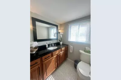 9524 Gulf Shore Dr #2, Naples, FL 34108 - Photo 17