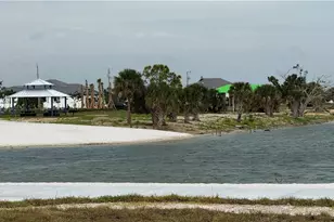 4016 NW 42nd Pl, Cape Coral, FL 33993 - Photo 23