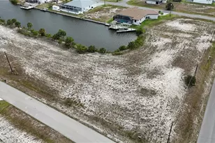 4016 NW 42nd Pl, Cape Coral, FL 33993 - Photo 11