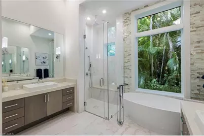 541 Whispering Pine Ct, Naples, FL 34103 - Photo 15