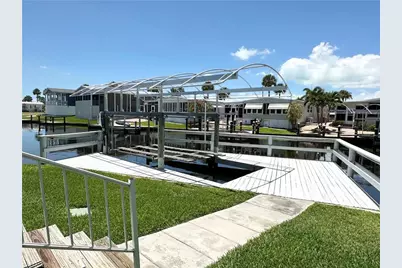 17800 Bryan Ct, Fort Myers Beach, FL 33931 - Photo 5