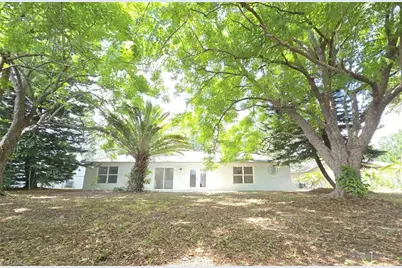 687 Grove Dr, Naples, FL 34120 - Photo 45