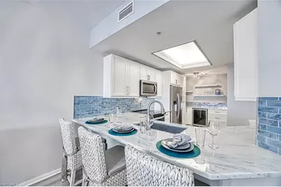 14817 Laguna Dr #403, Fort Myers, FL 33908 - Photo 17