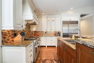 600 Portside Dr, Naples, FL 34103 - Photo 9