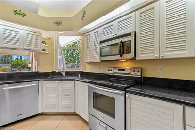2116 Paget Cir #1, Naples, FL 34112 - Photo 27