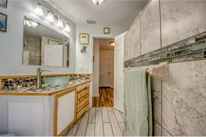 5905 Untermeyer Ct, North Fort Myers, FL 33903 - Photo 27