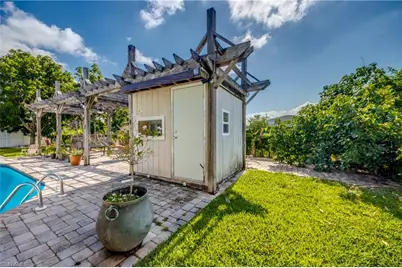 5905 Untermeyer Ct, North Fort Myers, FL 33903 - Photo 33