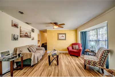 5905 Untermeyer Ct, North Fort Myers, FL 33903 - Photo 5