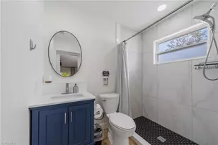 1300 Hilltop Dr, Naples, FL 34103 - Photo 21