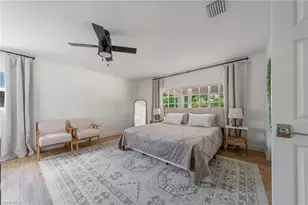 1300 Hilltop Dr, Naples, FL 34103 - Photo 17