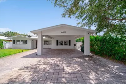 1300 Hilltop Dr, Naples, FL 34103 - Photo 3