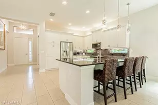 3471 Pacific Dr, Naples, FL 34119 - Photo 11