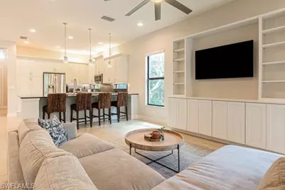 3471 Pacific Dr, Naples, FL 34119 - Photo 5