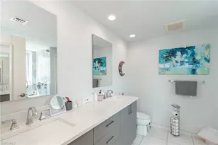 3000 Oasis Grand Blvd, Fort Myers, FL 33916 - Photo 13