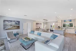 180 Channel Dr, Naples, FL 34108 - Photo 7