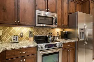 8000 Cordoba Pl, Naples, FL 34113 - Photo 7