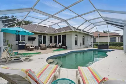2246 Oxford Ridge Cir, Lehigh Acres, FL 33973 - Photo 5