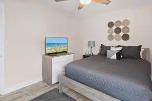 698 99th Ave N, Naples, FL 34108 - Photo 21