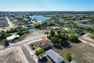 1321 NE 19th St, Cape Coral, FL 33909 - Photo 17