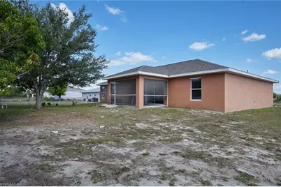 1321 NE 19th St, Cape Coral, FL 33909 - Photo 15