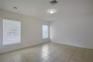 1321 NE 19th St, Cape Coral, FL 33909 - Photo 9