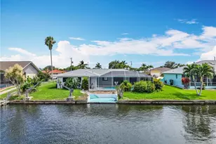 125 SE 41st Terrace, Cape Coral, FL 33904 - Photo 3