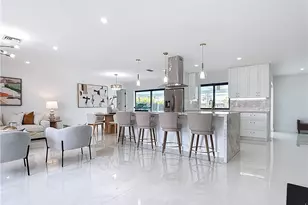 125 SE 41st Terrace, Cape Coral, FL 33904 - Photo 9