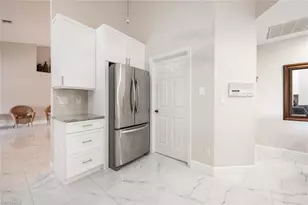 624 Lambton Ln, Naples, FL 34104 - Photo 7