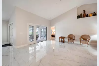 624 Lambton Ln, Naples, FL 34104 - Photo 3