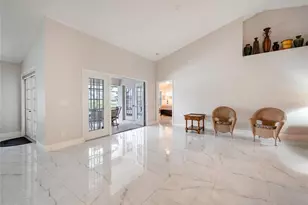 624 Lambton Ln, Naples, FL 34104 - Photo 3