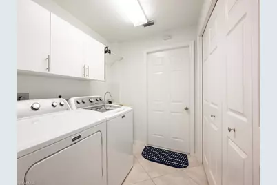 626 Lambton Ln, Naples, FL 34104 - Photo 15