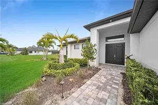 311 SE 14th St, Cape Coral, FL 33990 - Photo 5