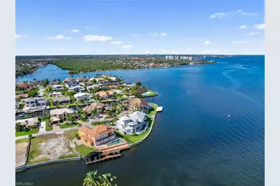 799 Cypress Lake Cir, Fort Myers, FL 33919 - Photo 7