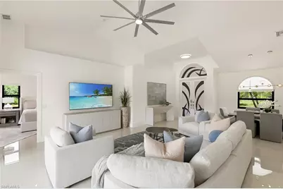 221 10th St SE, Naples, FL 34117 - Photo 5