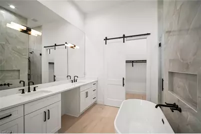 25400 Divot Dr, Bonita Springs, FL 34135 - Photo 21