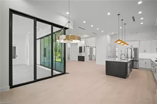 25400 Divot Dr, Bonita Springs, FL 34135 - Photo 15