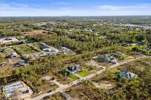 25400 Divot Dr, Bonita Springs, FL 34135 - Photo 39