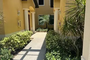 10455 Casella Way, Fort Myers, FL 33913 - Photo 3