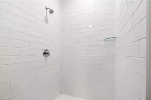 1719 NE 26th St, Cape Coral, FL 33909 - Photo 15