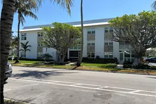 1021 3rd St S, Naples, FL 34102 - Photo 1