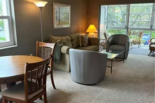 1021 3rd St S, Naples, FL 34102 - Photo 5