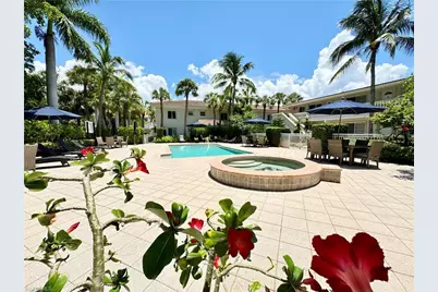 980 7th Ave S #104, Naples, FL 34102 - Photo 17