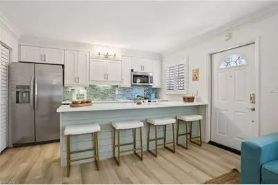 980 7th Ave S #104, Naples, FL 34102 - Photo 3