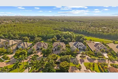 4249 Deephaven Ln, Naples, FL 34119 - Photo 37